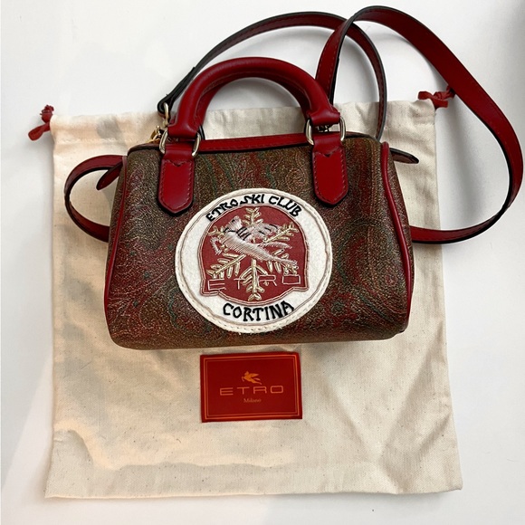 Immaculate ETRO LEATHER CROSSBODY BAG. “Etro Ski Club” hand-ticked patch.… - Picture 10 of 16